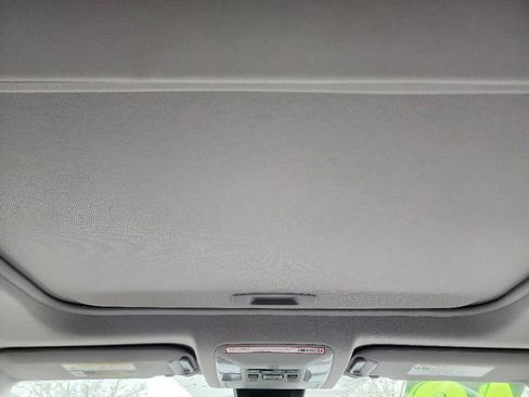 Used 2019 Toyota RAV4 XLE image 31