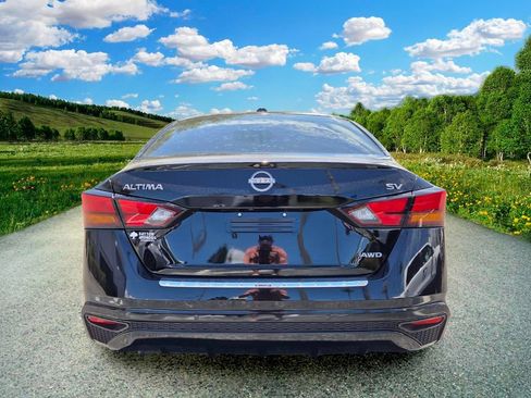 Used 2023 Nissan Altima 2.5 SV AWD/4WD image 5