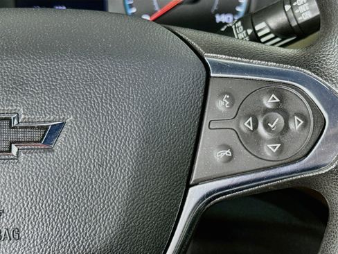 Used 2024 Chevrolet Traverse LS w/ Midnight/Sport Edition FWD image 13