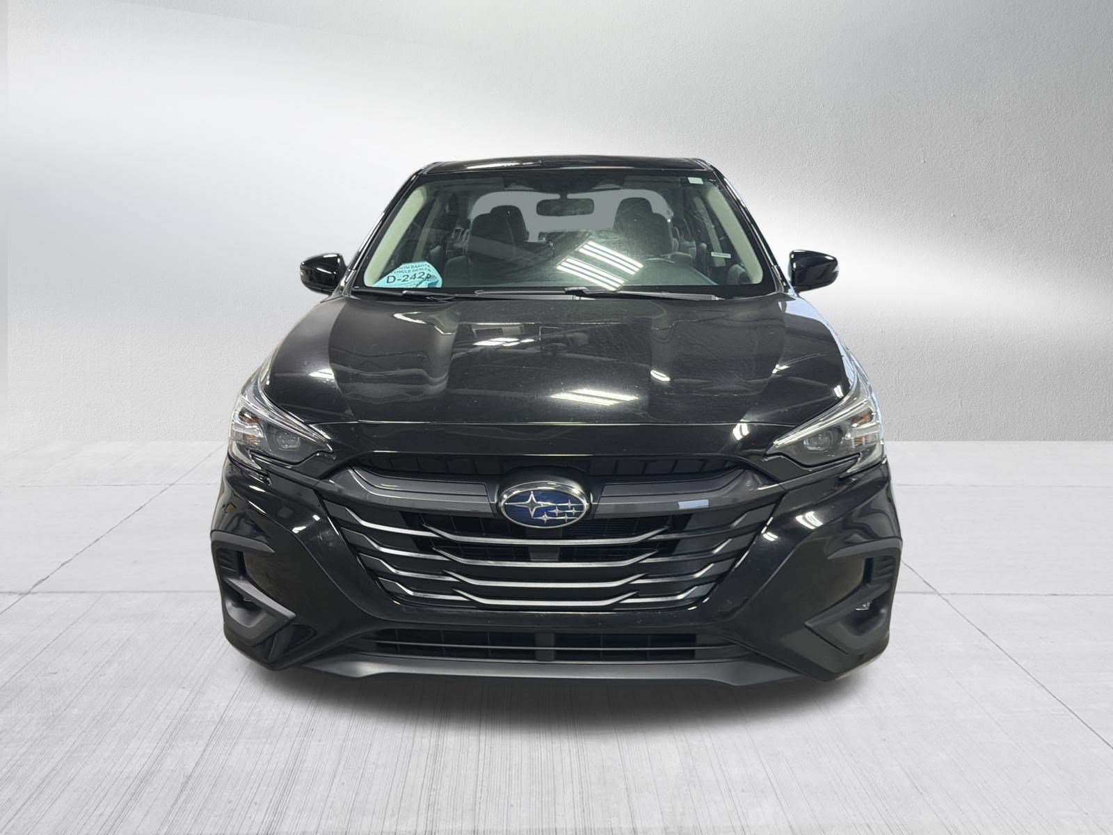 Certified 2025 Subaru Legacy Premium AWD/4WD image 2