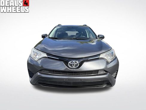 Used 2016 Toyota RAV4 LE AWD/4WD image 8