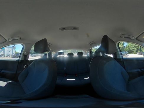 Used 2025 Kia K4 FWD image 41