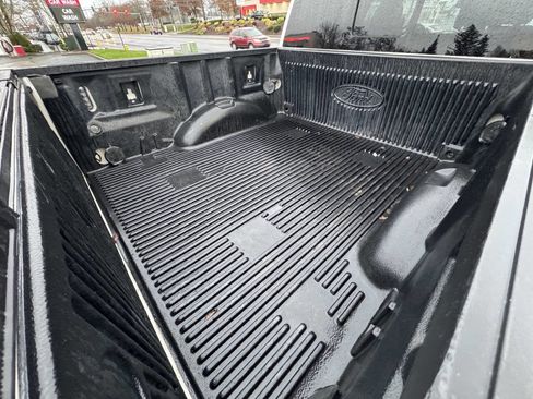 Used 2018 Ford F150 Platinum w/ Technology Package image 10