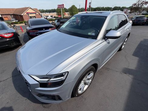 Used 2019 Audi Q8 Premium Plus w/ Premium Plus AWD/4WD image 12