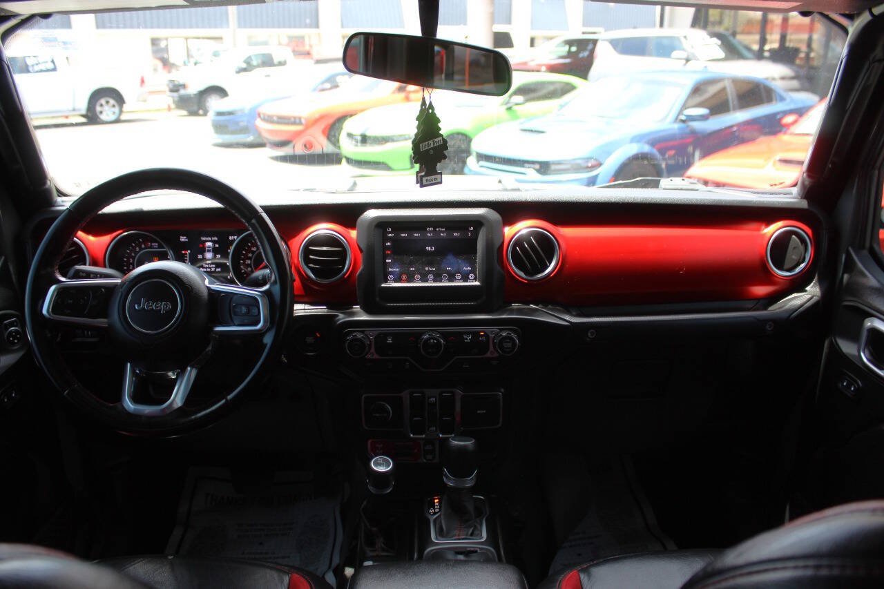 Used 2020 Jeep Gladiator Rubicon w/ LED Lighting Group AWD/4WD image 19