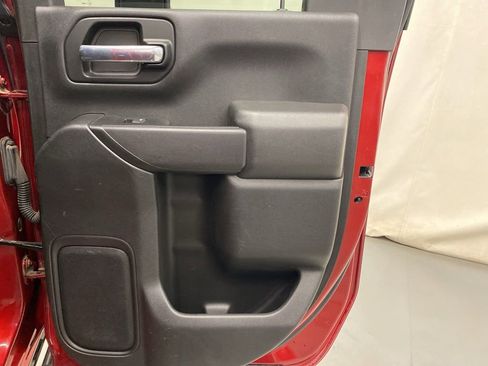 Used 2022 Chevrolet Silverado 2500 LT w/ Convenience Package image 13