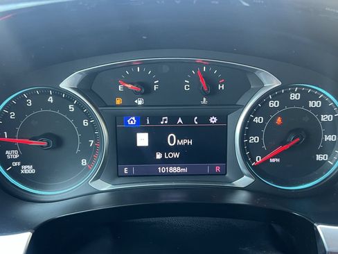 Used 2021 Chevrolet Traverse High Country FWD image 17