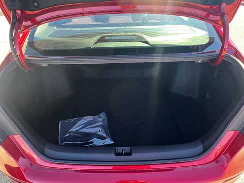 New 2025 Honda Accord SE image 32