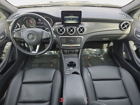 Used 2019 Mercedes-Benz GLA 250 4MATIC image 9