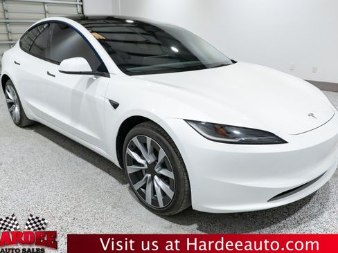 Used 2025 Tesla Model 3 Long Range RWD image 6