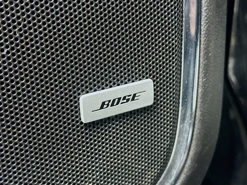 Used 2017 GMC Yukon SLT AWD/4WD image 22