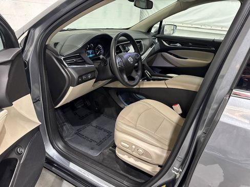 Used 2019 Buick Enclave Essence image 29