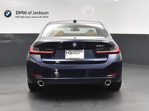 New 2026 BMW 330i Sedan w/ Convenience Package RWD image 6