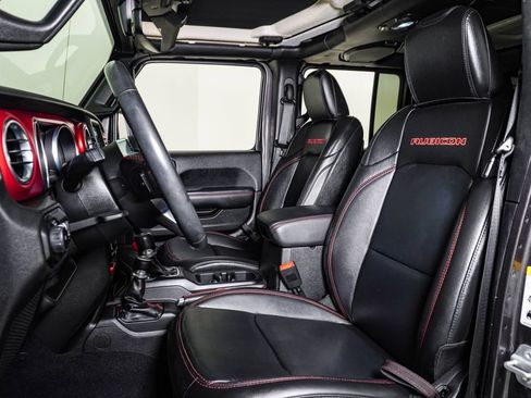 Used 2018 Jeep Wrangler Unlimited Rubicon AWD/4WD image 18