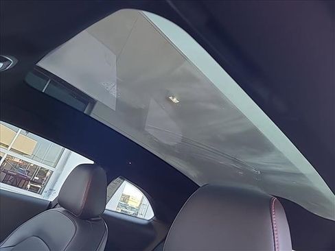 Used 2024 Dodge Charger R/T w/ Plus Group image 7