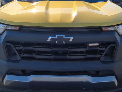 Certified 2023 Chevrolet Colorado Trail Boss w/ Technology Package image 9