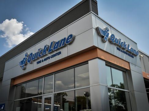 Used 2019 Ford Expedition Limited w/ Equipment Group 303A image 14