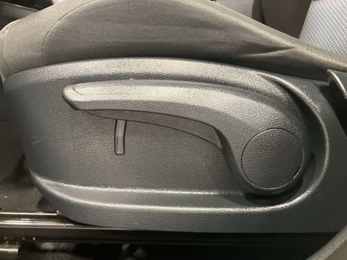 Used 2024 Kia Soul LX w/ Option Group 015 image 11