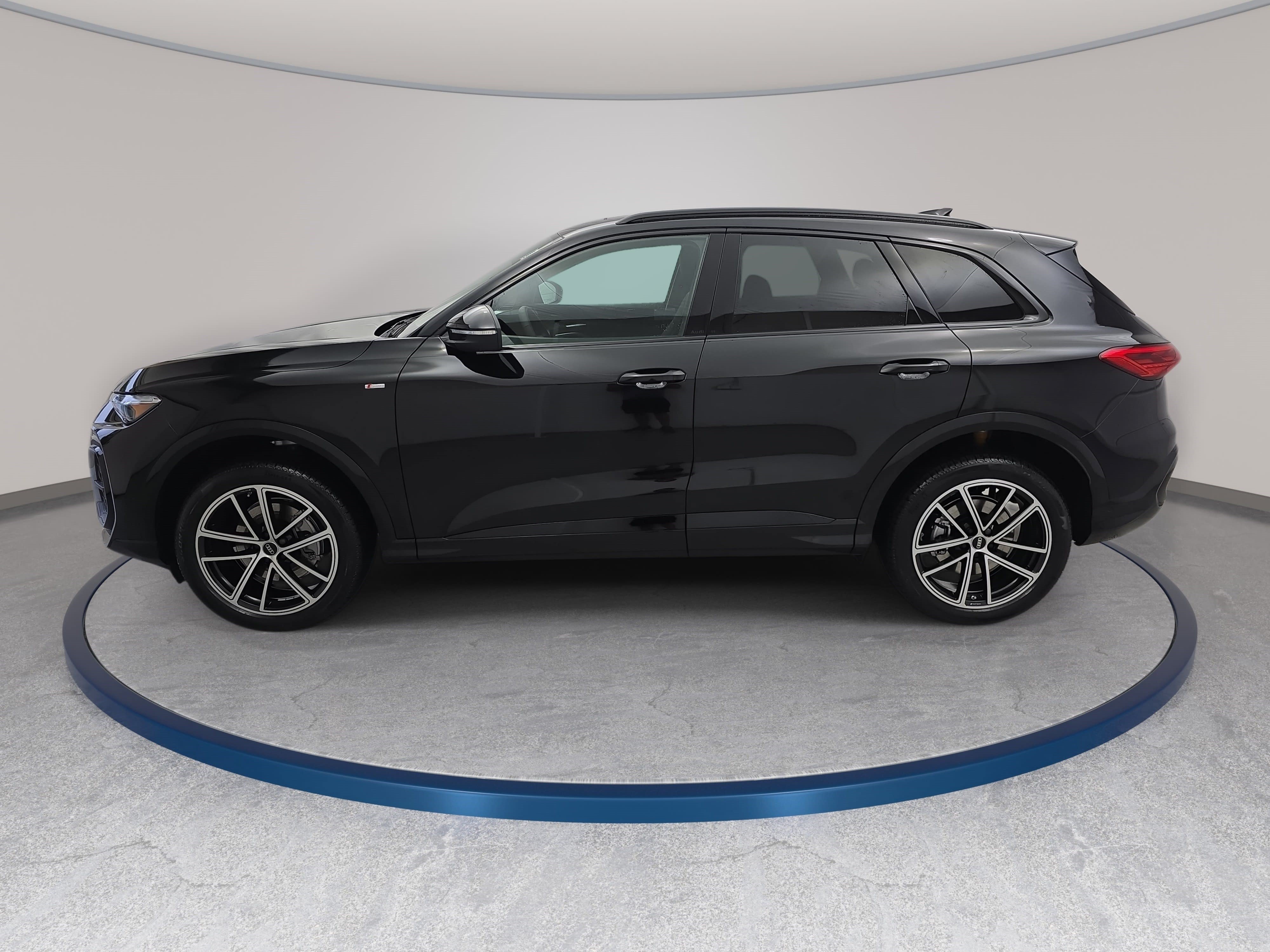 New 2026 Audi Q5 Premium Plus AWD/4WD image 8