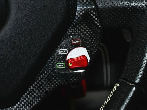 Used 2013 Ferrari California image 37