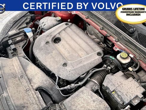 Certified 2023 Volvo XC40 B5 Ultimate w/ Protection Package Premier image 43