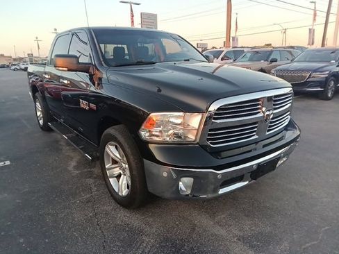 Used 2015 RAM 1500 Lone Star RWD image 1