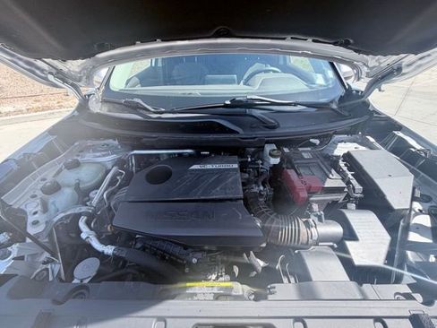 Used 2023 Nissan Rogue SV image 33