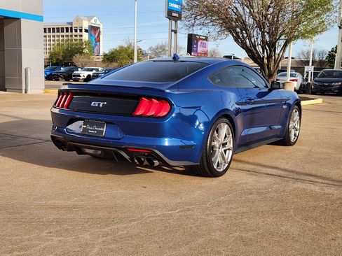Used 2022 Ford Mustang GT Premium w/ Equipment Group 401A image 6
