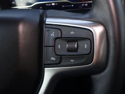 Used 2024 Chevrolet Suburban Premier w/ Premium Package 2 image 23