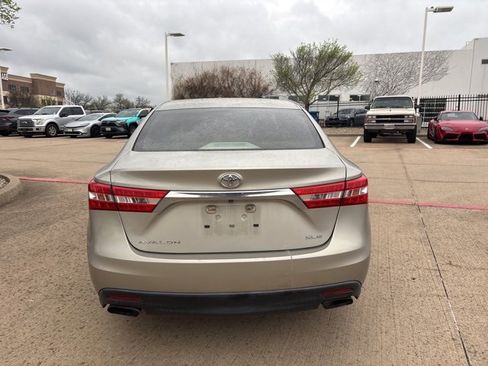 Used 2013 Toyota Avalon XLE Premium image 6