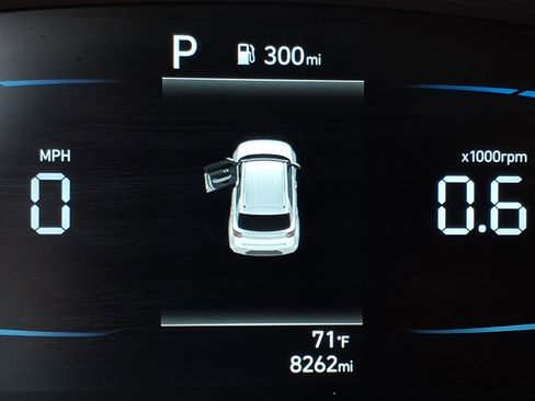 Certified 2025 Hyundai Venue SEL FWD image 20