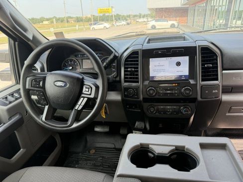 Used 2020 Ford F250 XLT w/ XLT Value Package AWD/4WD image 7
