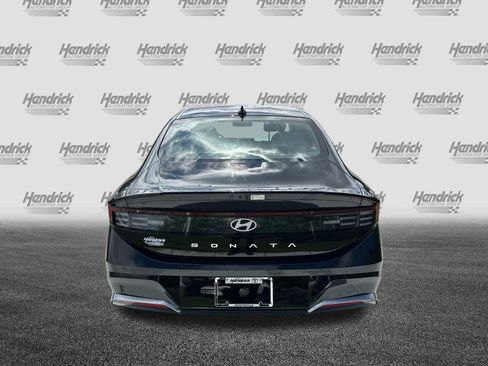 Used 2025 Hyundai Sonata SEL FWD image 9