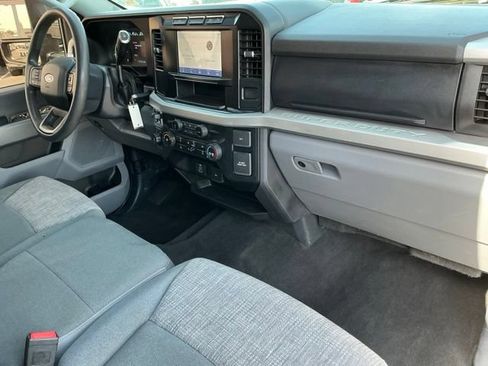 Used 2023 Ford F250 XLT w/ FX4 Off-Road Package AWD/4WD image 19