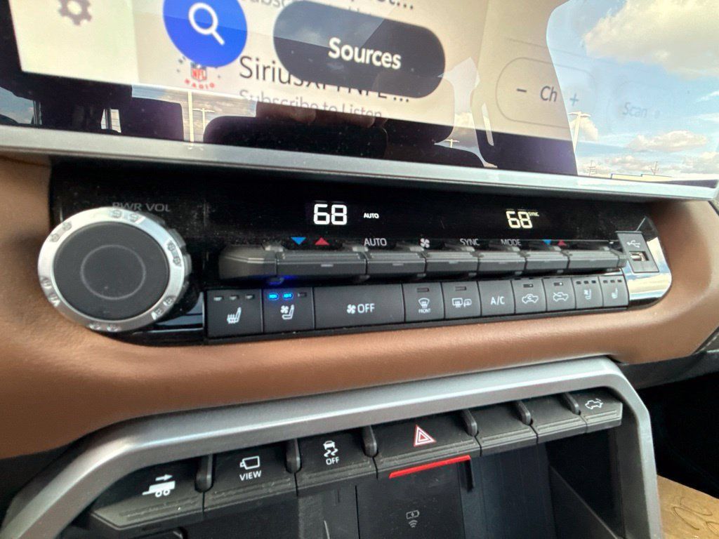 Used 2025 Toyota Tundra 1794 Edition AWD/4WD image 19