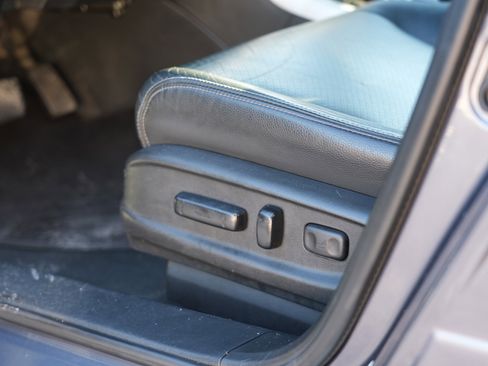 Used 2017 Honda Accord EX-L image 18