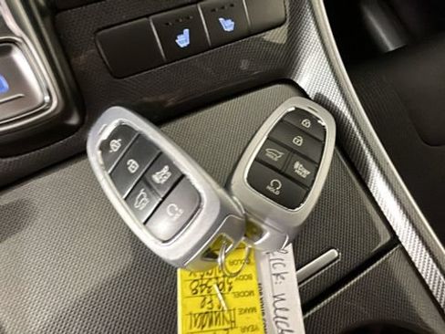 Used 2021 Hyundai Santa Fe SEL w/ Convenience Package AWD/4WD image 21