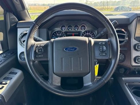 Used 2015 Ford F350 Lariat w/ Lariat Interior Package image 21