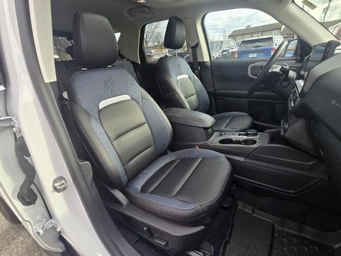 Used 2025 Ford Bronco Sport Outer Banks w/ Outer Banks Tech Package+ AWD/4WD image 15