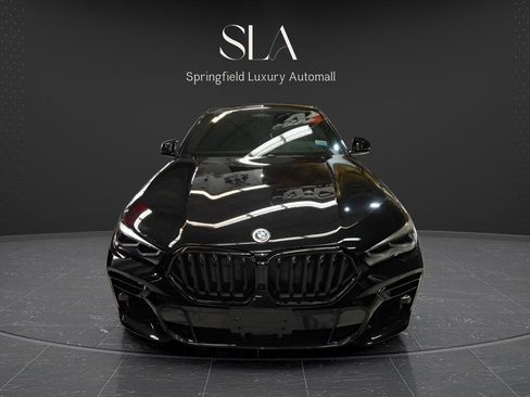 Used 2023 BMW X6 xDrive40i w/ M Sport Package image 1