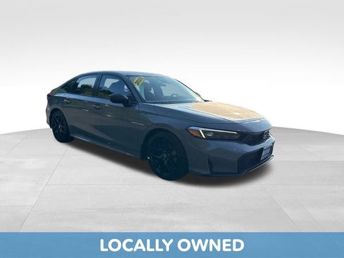 Used 2025 Honda Civic Sport image 10