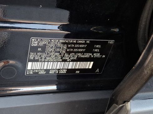 Used 2024 Toyota RAV4 XLE AWD/4WD image 25