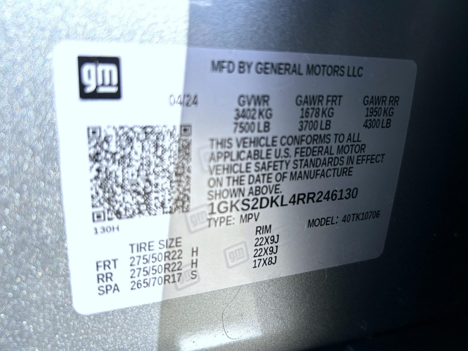 Used 2024 GMC Yukon Denali w/ Advanced Technology Package AWD/4WD image 34