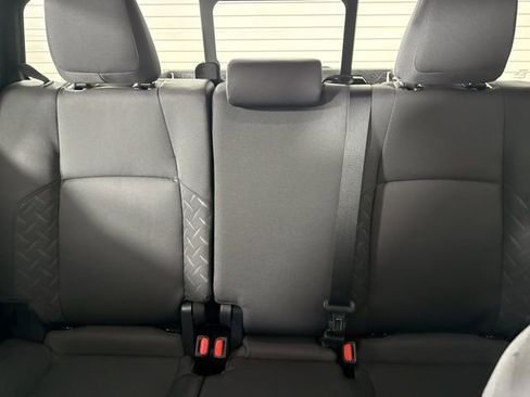 Used 2025 Toyota Tacoma SR5 image 34