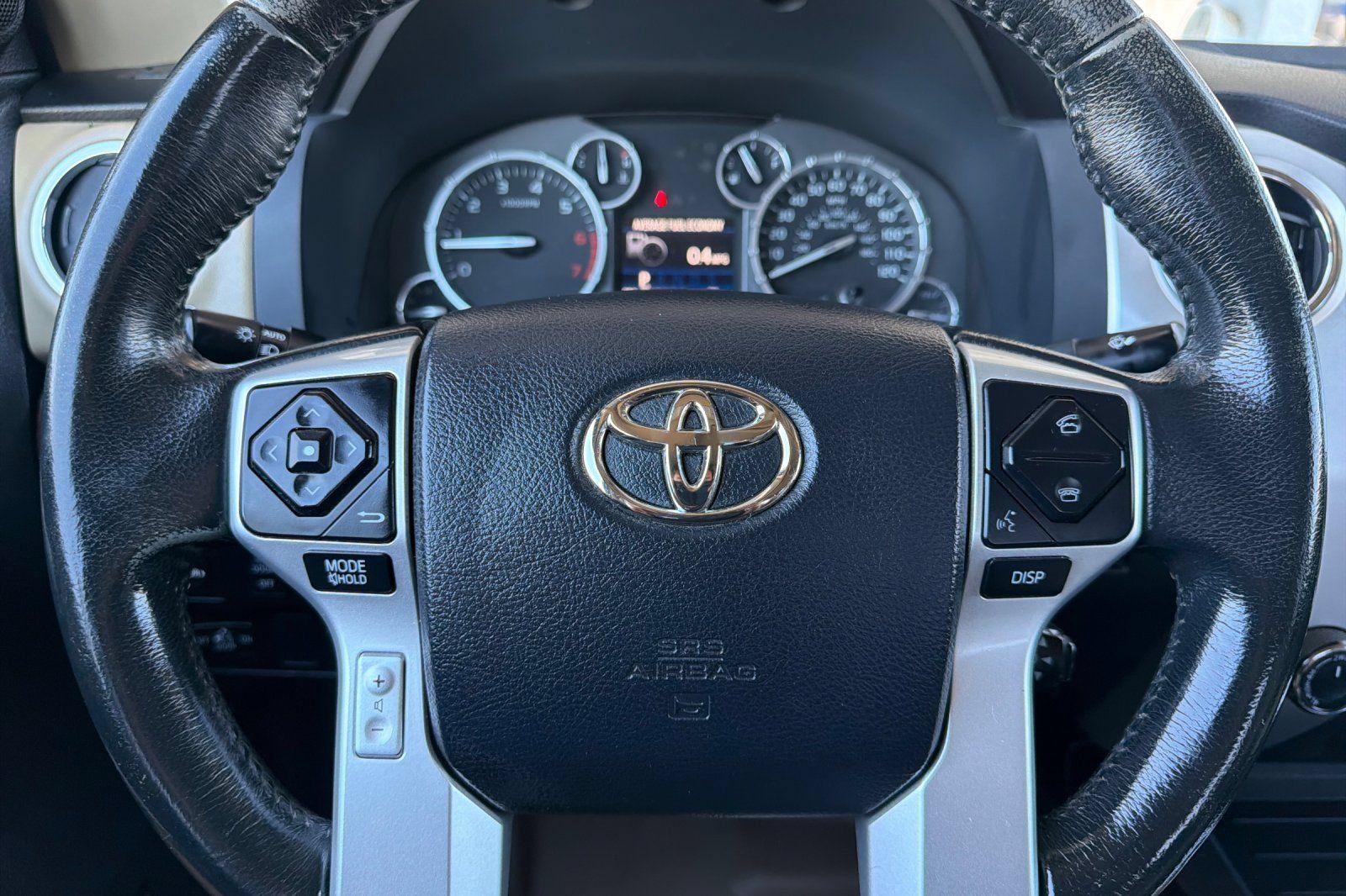 Used 2015 Toyota Tundra Limited AWD/4WD image 27