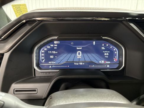 Used 2024 GMC Sierra 2500 AT4 w/ AT4 Preferred Package AWD/4WD image 11