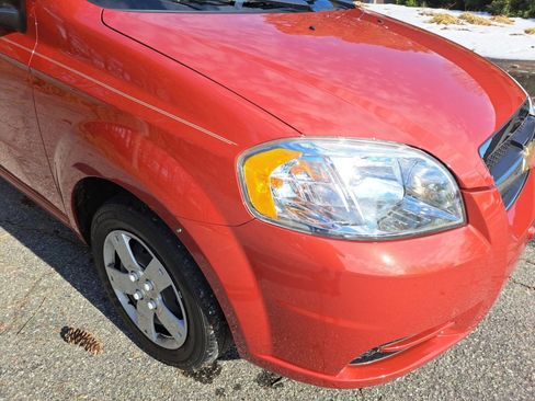 Used 2011 Chevrolet Aveo LT w/ Power and Convenience Package image 15