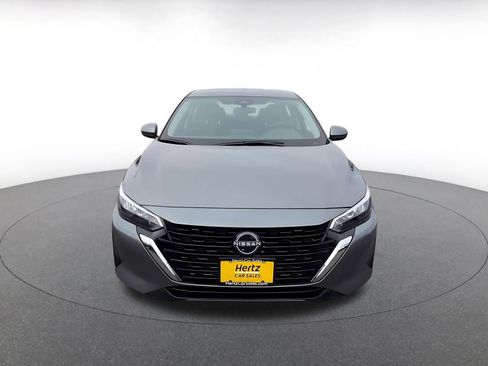 Used 2025 Nissan Sentra SV FWD image 4
