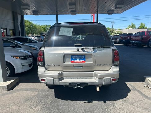 Used 2002 Chevrolet TrailBlazer LT AWD/4WD image 9