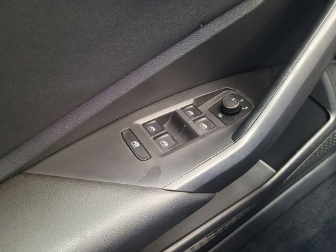 Used 2019 Volkswagen Jetta S w/ Driver Assistance Package FWD image 27